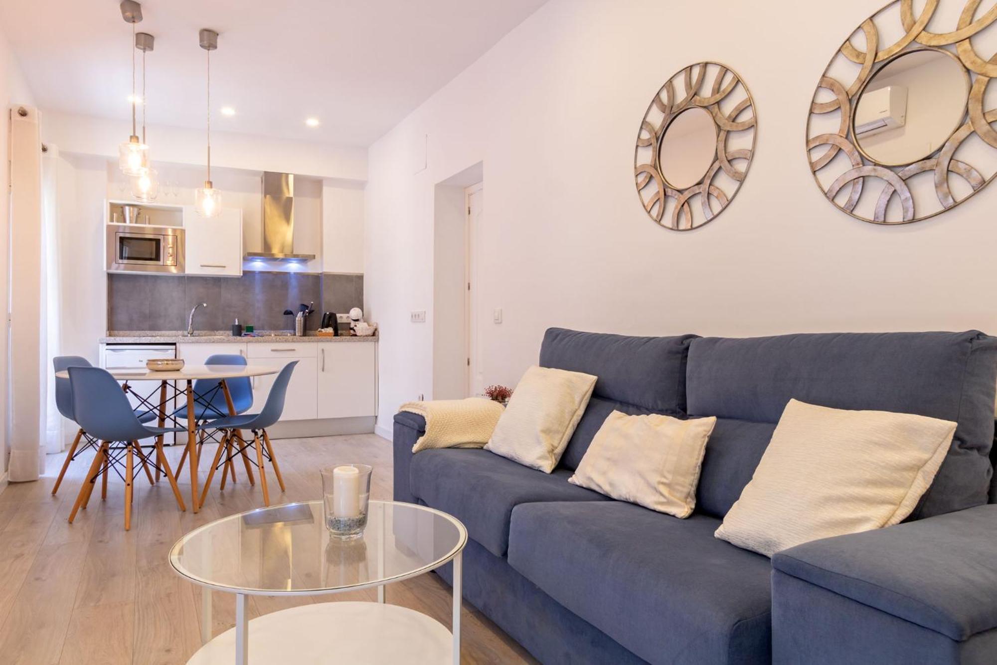 شقة Nine O Clock San Luis Skyview إشبيلية المظهر الخارجي الصورة