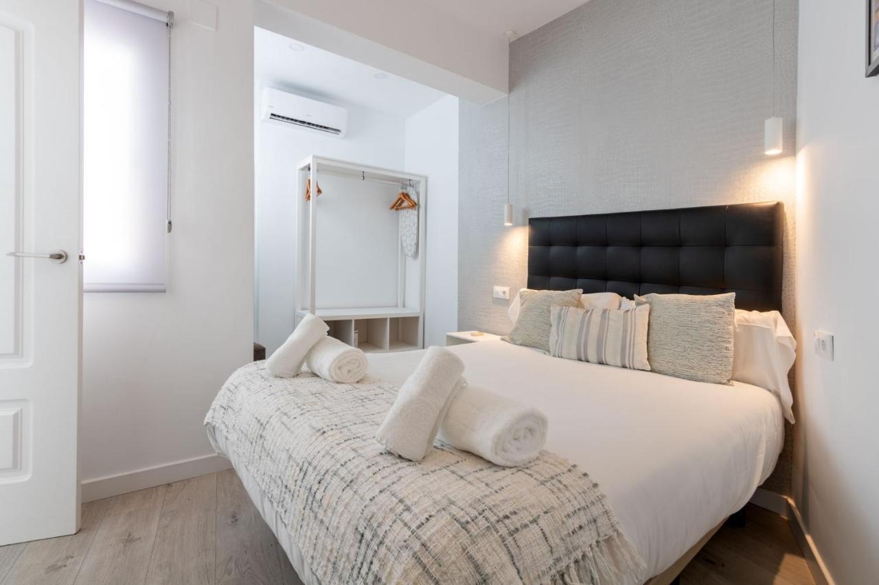 شقة Nine O Clock San Luis Skyview إشبيلية المظهر الخارجي الصورة